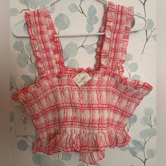 NWT Ruffled Top M - Picture 4 of 8